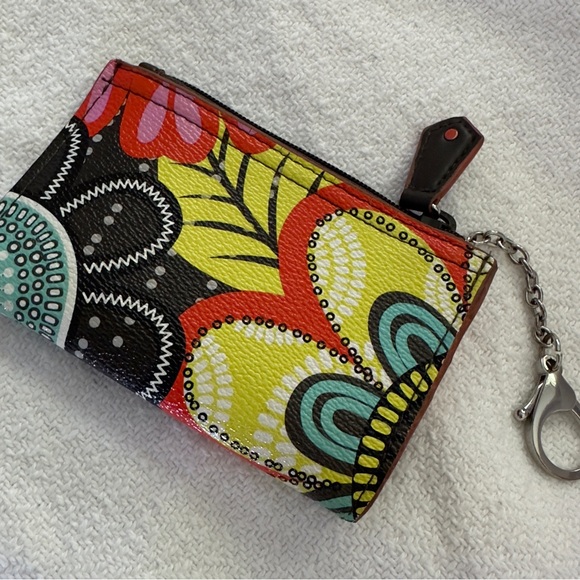 Vera Bradley Key Chain Slim Coin Purse Colorful Flower Shower PVC Vinyl preowned - Picture 3 of 5